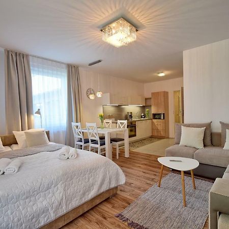 Blizej Morza 16 Premium Apartman Kołobrzeg Kültér fotó